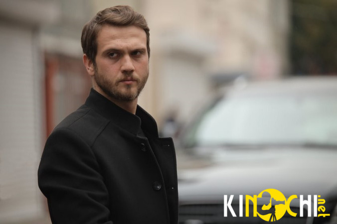 Chuqur va Ichkarida seriallari yulduzi Aras Bulut Iynemli hibsga olindi